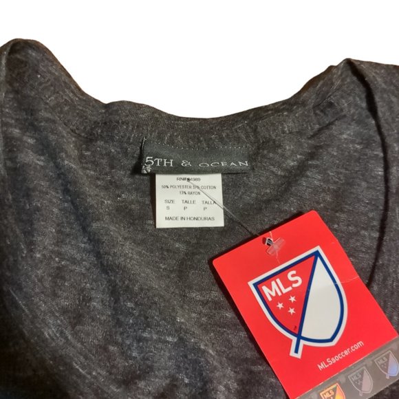 Woman's Small New With Tags DC United MLS Licensed 5th & Ocean Tee - Picture 3 of 3